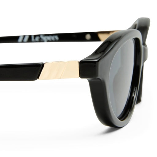 Le Specs Duskfall in BLACK