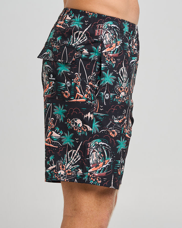 The Mad Hueys She'Ll Be Right | 18" Swim Volley - Black in BLACK