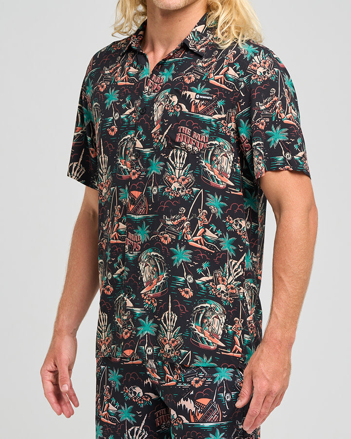 The Mad Hueys She'Ll Be Right | Ss Woven Shirt - Black in BLACK