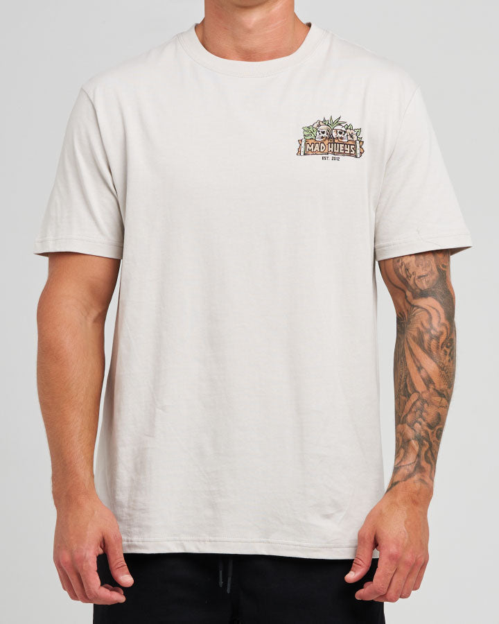 The Mad Hueys Troppo Captain | Ss Tee in SMOKE
