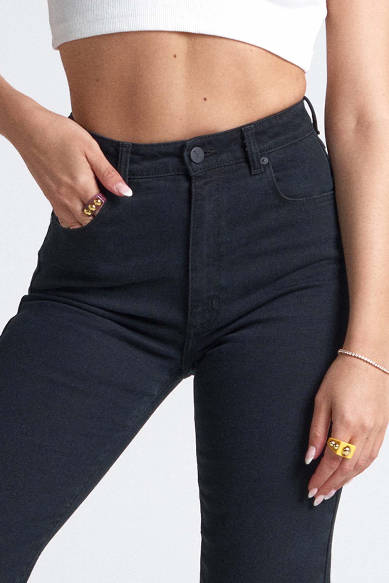 Abrand Jeans Venice Straight Dead Night in DEAD OF NIGHT